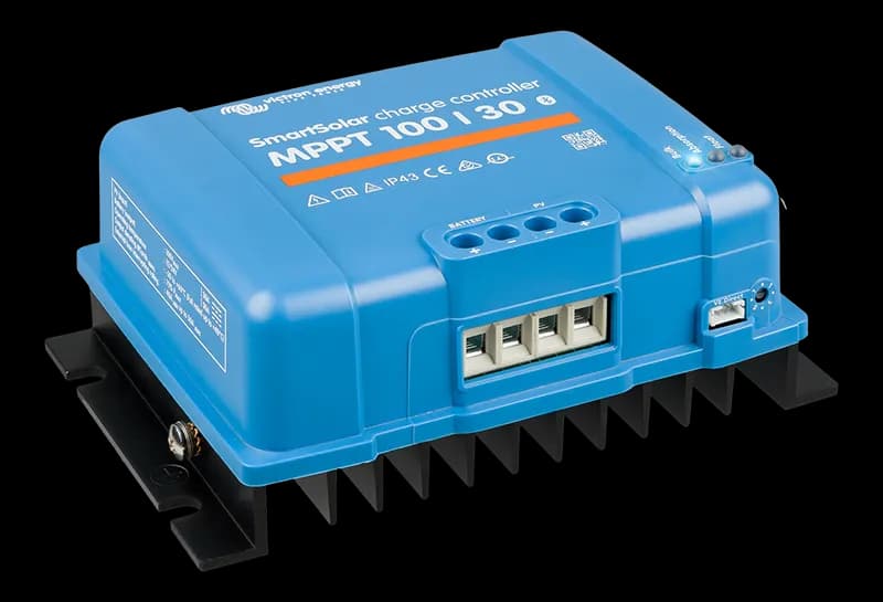 Smart Solar MPPT 100/30 controller 