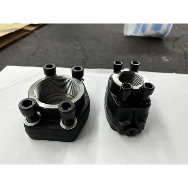 Flange Kit, SAE for pumps 45ccm to 90 ccm Includes non-return valve