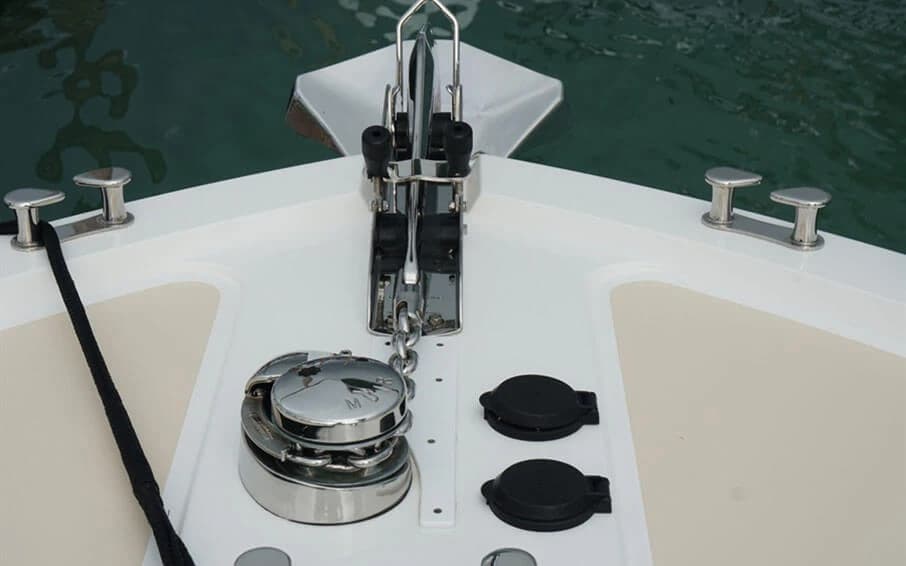 How to Choose the Best Anchor Rode for Your Boat How to Choose the Best Anchor Rode for Your Boat
